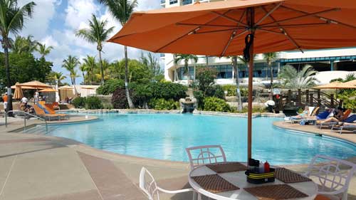 Hilton Pool